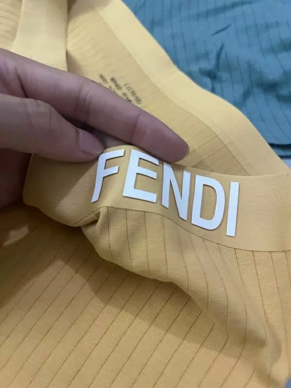 fendi sous vetements pour homme s_101aa0a4